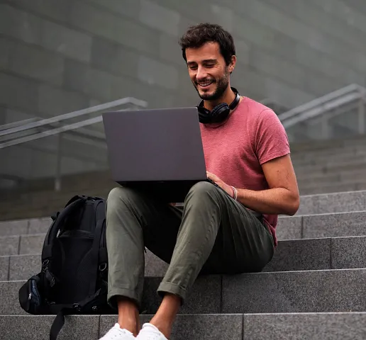 Realiza transferencias hacia el exterior