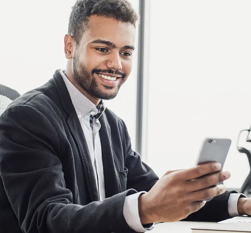 Controla tu dinero las 24 horas con los beneficios de pagos en línea