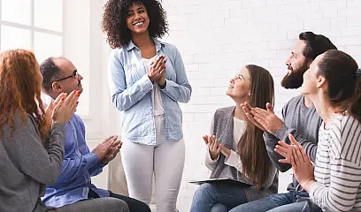 De Cara al Futuro: El espacio pensado para ti, que estás buscando cosas nuevas y hacer crecer tu negocio.