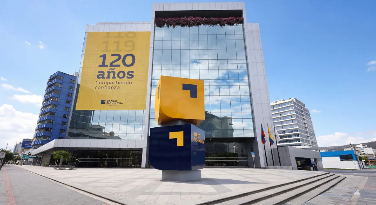 banco-pichincha-120-anos-confianza